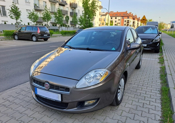 Fiat Bravo cena 15999 przebieg: 147000, rok produkcji 2009 z Szczecin małe 781